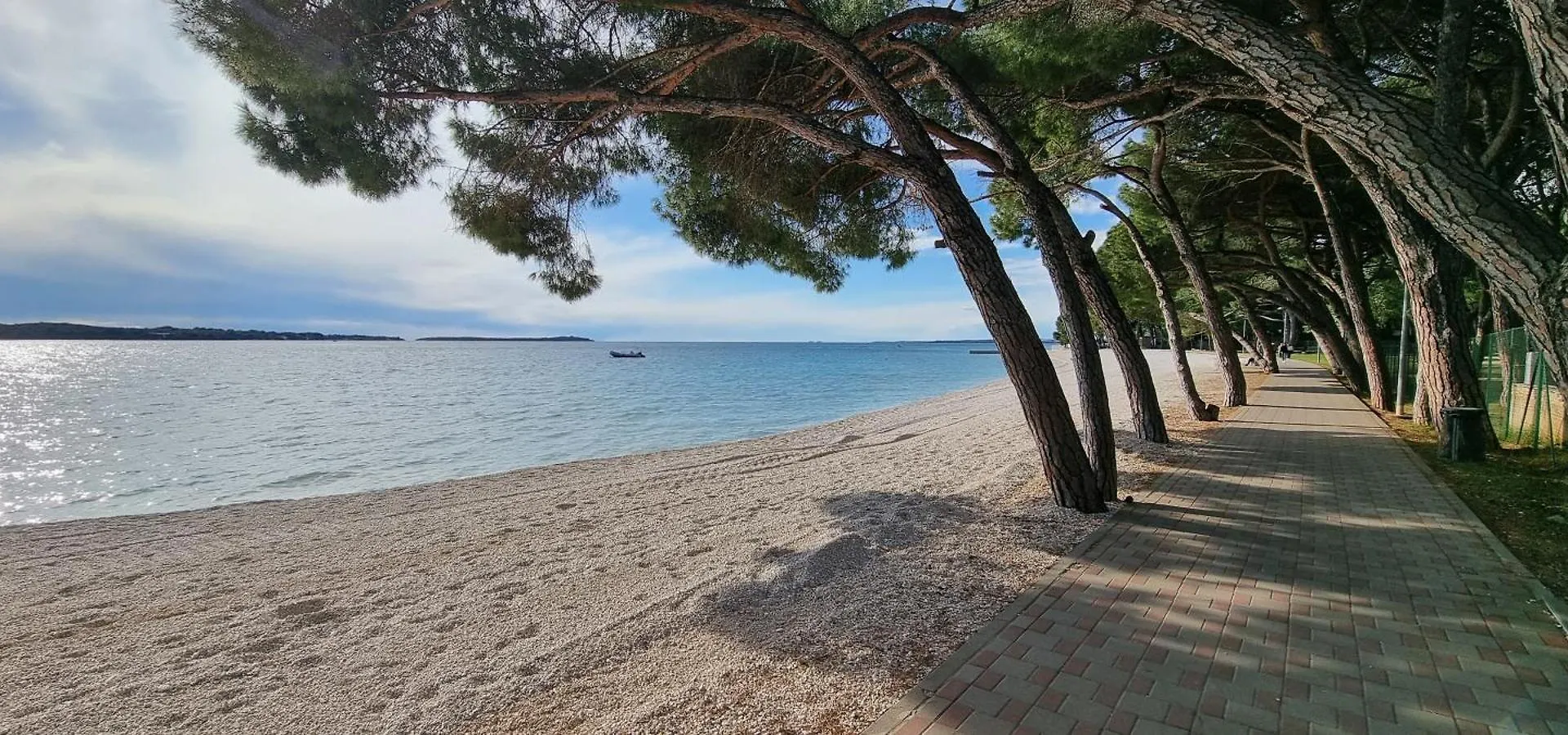 Istrian Blue Pearl Apartment Valbandon Croatia